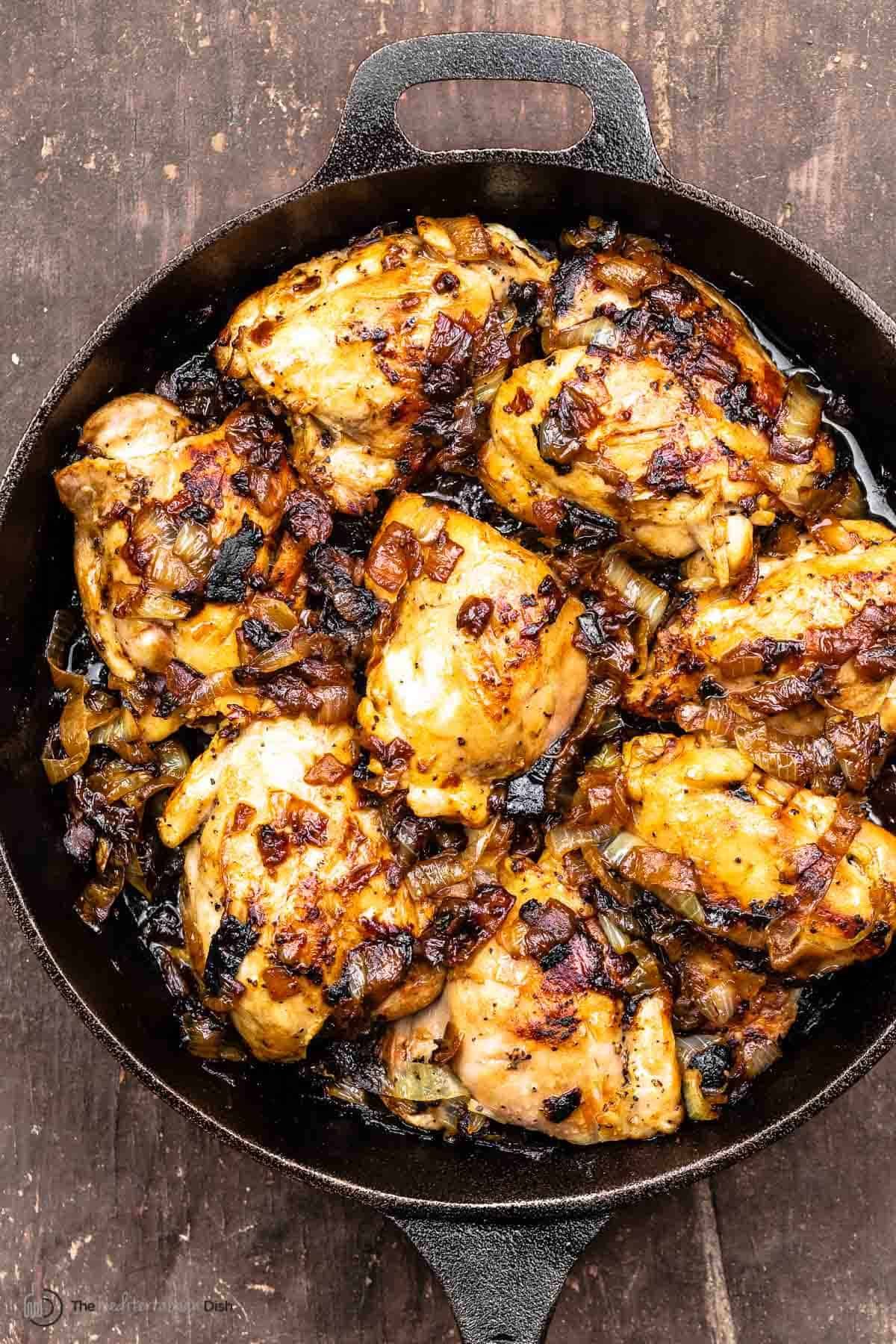 The Flavorful  Onion Chicken Thighs!